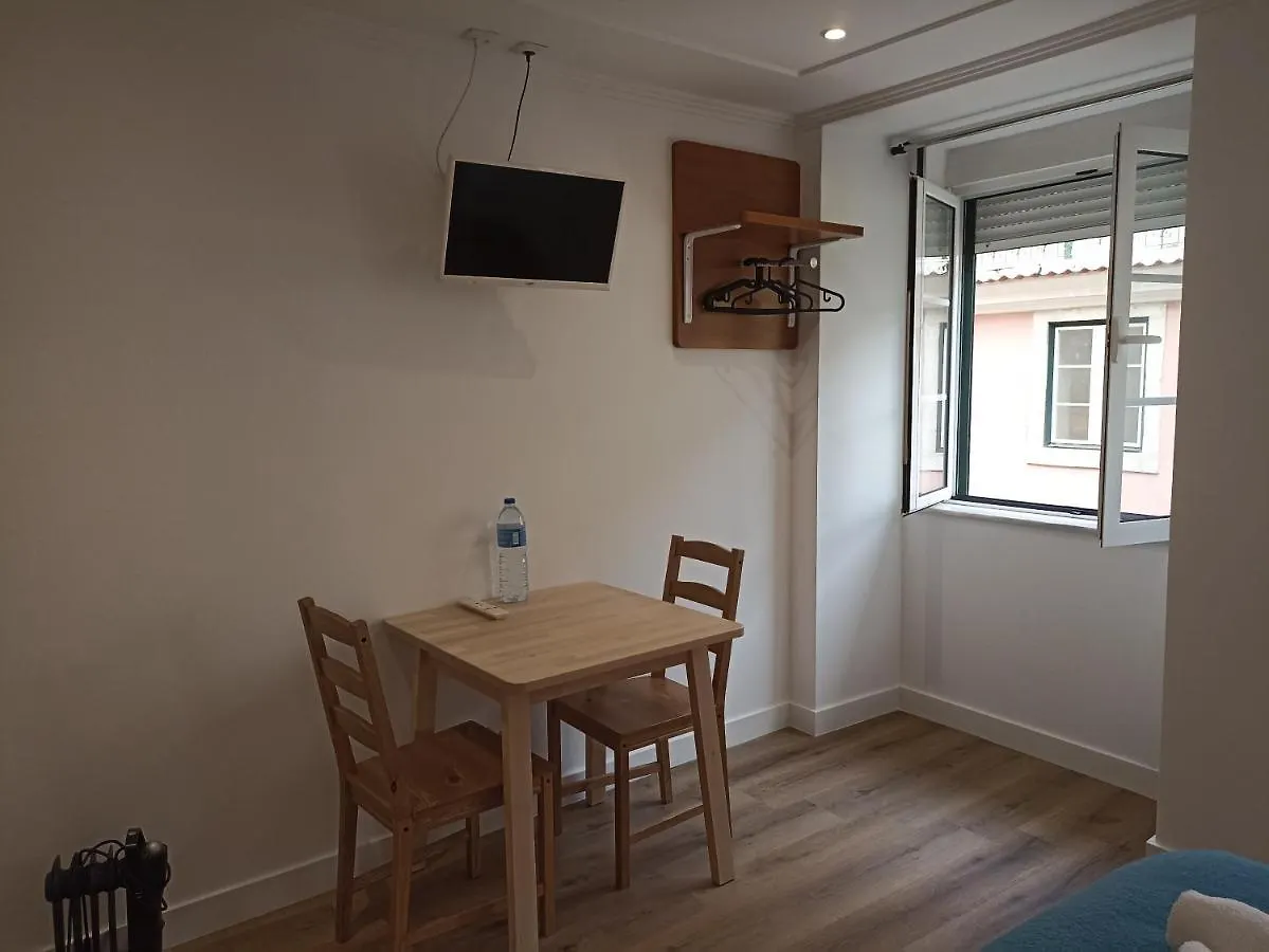 Martim Moniz 28 Guest House Lisbon