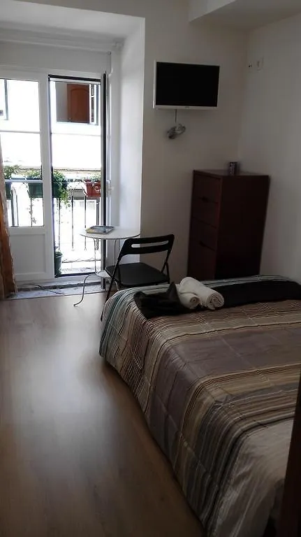 Martim Moniz 28 Guest House Lisbon