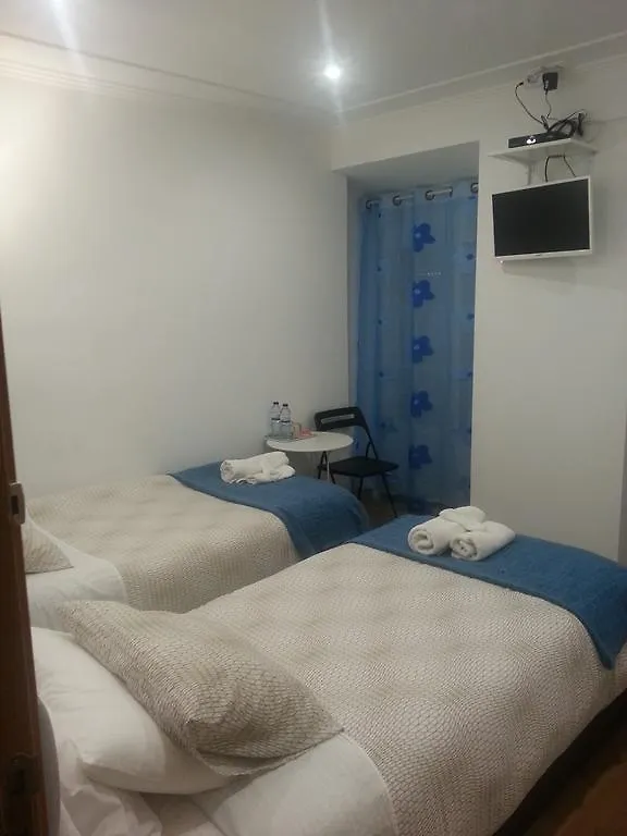 Martim Moniz 28 Guest House Lizbona